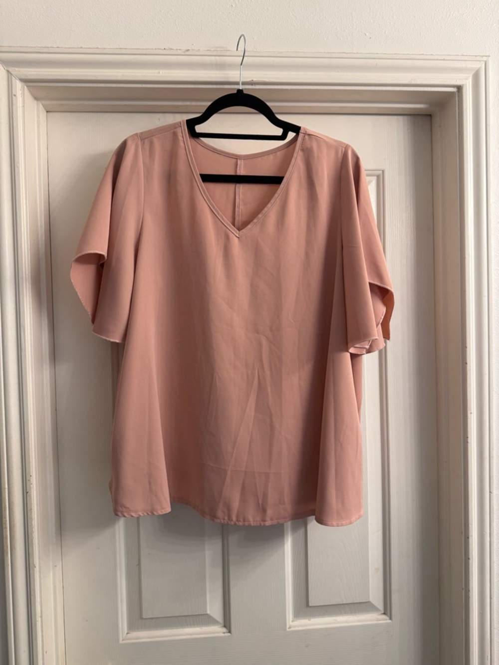 SHEIN Curve Dusty Rose V-Neck Flutter Sleeve Blouse